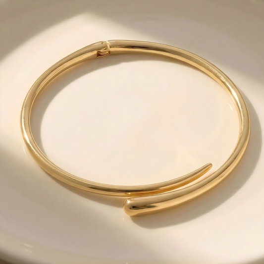 Gold Cuff Collar Necklace