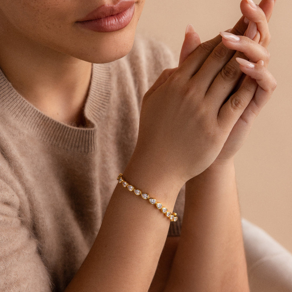 Pear Diamond Tennis Bracelet by Caitlyn Minimalist • Stackable Teardrop Birthstone Bracelet • Diamond Jewelry in Gold • Gift for Mom • BR064