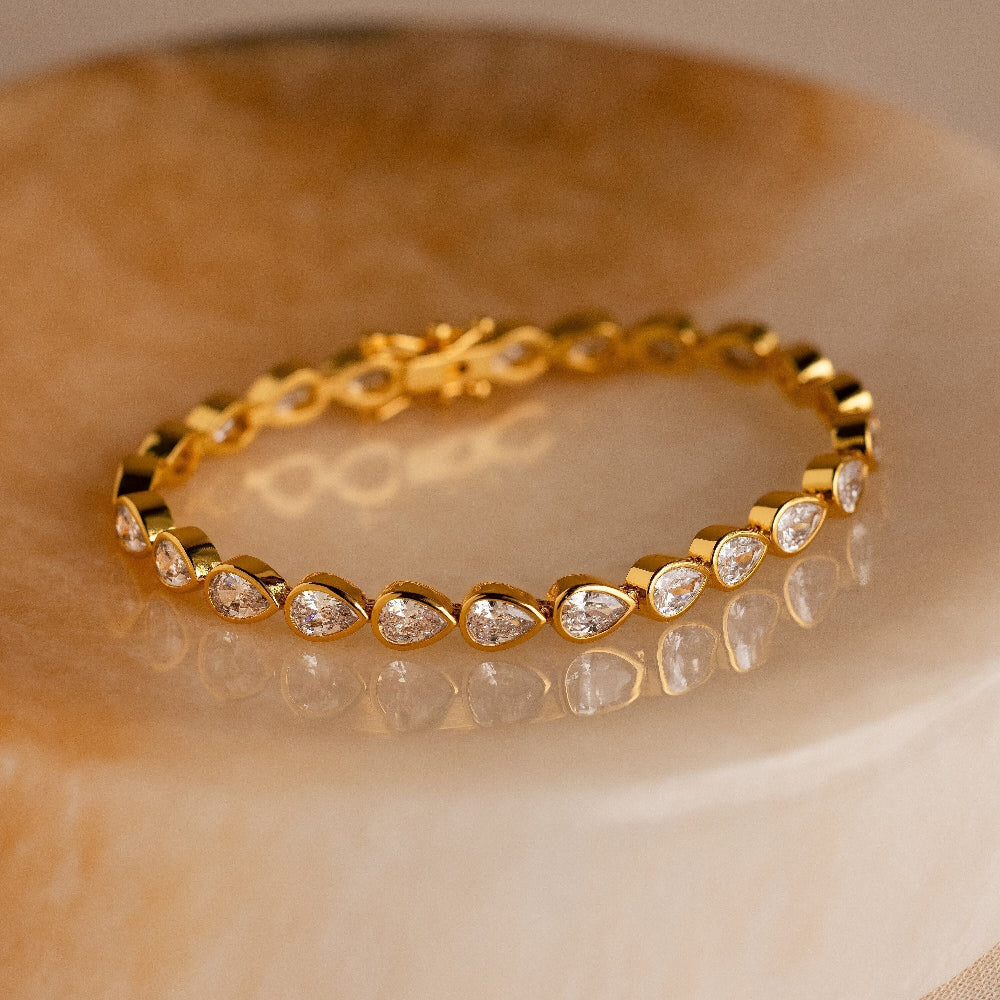 Pear Diamond Tennis Bracelet by Caitlyn Minimalist • Stackable Teardrop Birthstone Bracelet • Diamond Jewelry in Gold • Gift for Mom • BR064